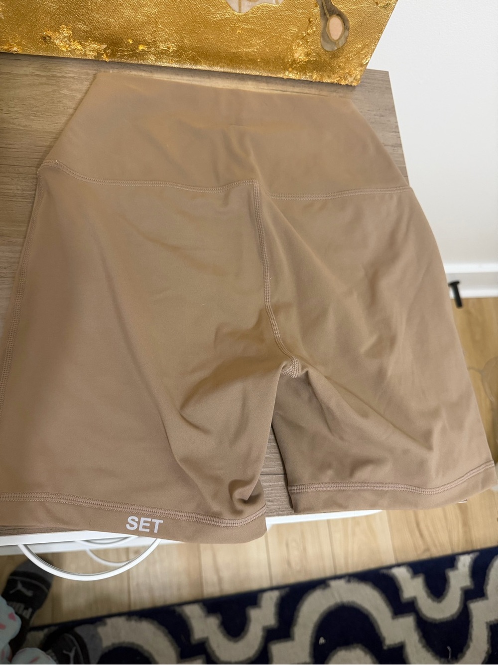 SET active short